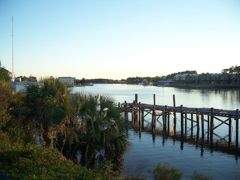 Boats and waterfront along the Carrabelle River in 2010