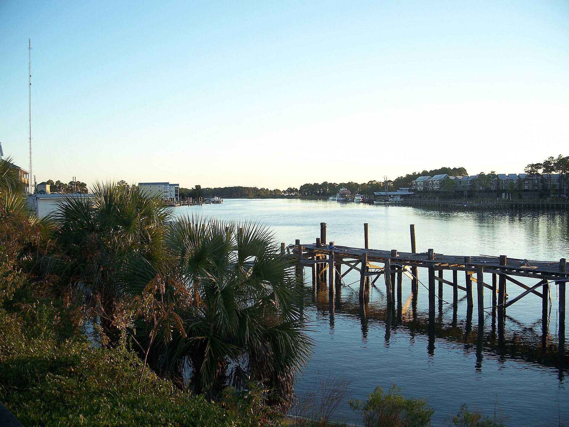 Boats and waterfront along the Carrabelle River in 2010
