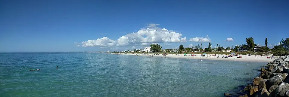 Pass-a-Grille Fishing: Gulf Beach and Bay-Side Baits