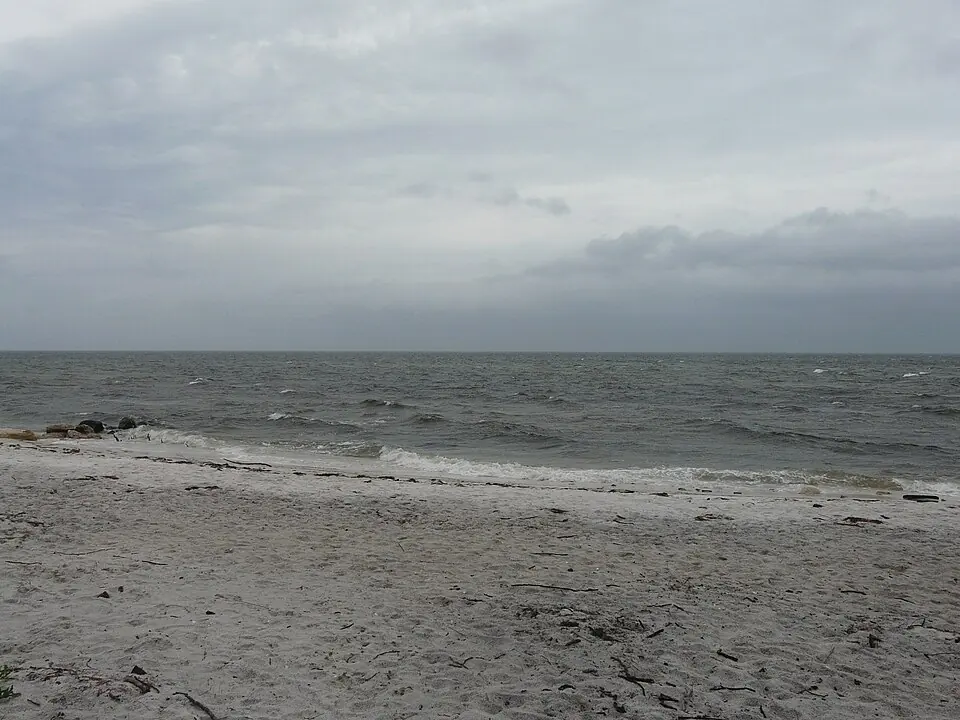 Coastal water viewed from Mashes Sands