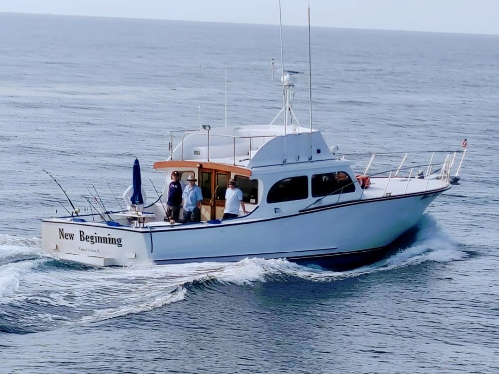 New Beginning charter boat underway at sea