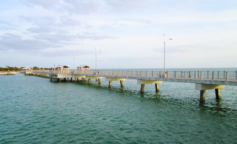 Gulf fishing pier at Fort De Soto Park in January 2018 before later storm repairs